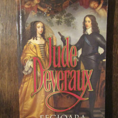 Fecioara - Jude Deveraux