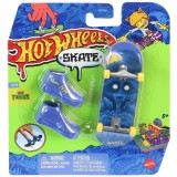 Set mini placa skateboard cu pantofi, Hot Wheels, Raccoon Roll, HVJ90