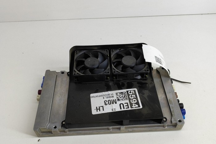 Alt modul de control TESLA MODEL X 2017 OEM: 1078321-00-G 25804745