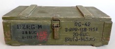 Lada militara de munitie rom&acirc;nească pentru 20 grenade, productie RPR 1953, stare perfecta