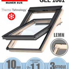 Fereastra mansarda Velux GLL 1061 cu rama de etansare, lemn de pin, 3 sticle