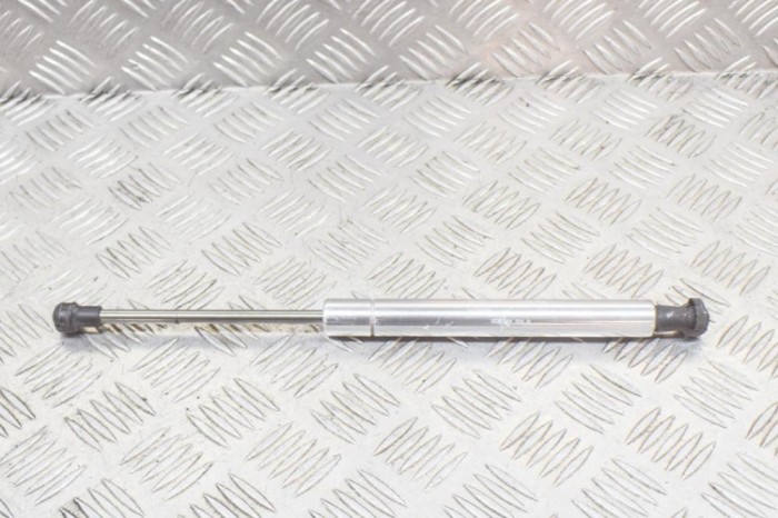 Amortizor capota st&acirc;nga față VW PHAETON 3D_ 2003 OEM: 3D0823359B 12159312