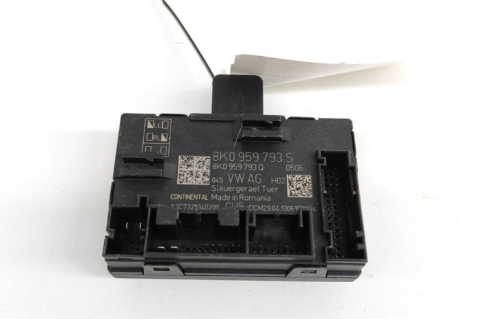 Modul de control ușă dreapta față AUDI Q5 8R 2014 OEM: 8K0959793S,8K0959793Q,A2C7325140200 23792005