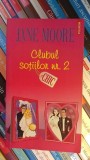 Colectia CHIC Clubul sotilor nr. 2-Jane Moore