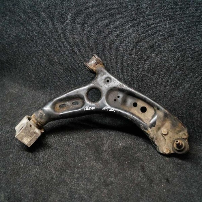 Braț inferior dreapta față SKODA OCTAVIAII 1Z3 2010 OEM: 1K0199232J,1K0407152BC | 2133135