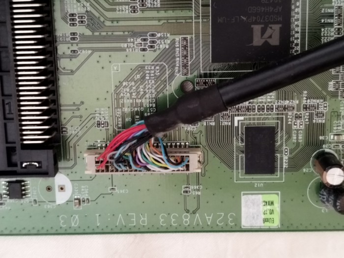 32AV833 (REV:1.03)