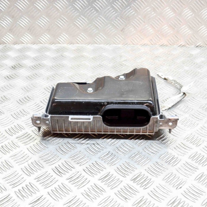 Alt modul de control TESLA MODEL Y 2020 OEM: 1497327-00-B,1489068-00-C 13837331