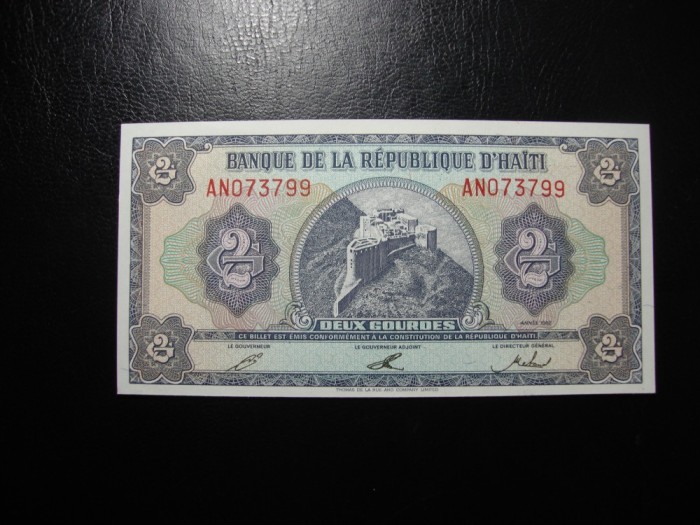HAITI 2 G0URDES 1992 UNC