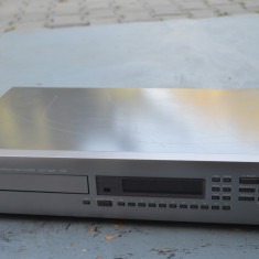 CD player Yamaha CDX-730 E