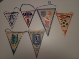 Vand lot 6 fanioane UNIVERSITATEA CRAIOVA 1983, semifinala Benfica + altele !! Stare impecabila!!