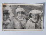 Fotografie cu elevi pionieri fetite, anii 70-80, 14x9cm