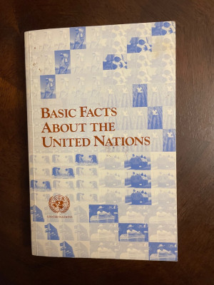 Basic Facts about UNITED NATIONS (New York - 1995) foto