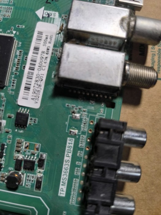 placa de baza TP.MS3663S.PB818 MAIN PCB FOR RCA RB32H1-