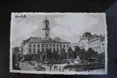 Cernauti - Piata Unirii . Primaria (animata) foto