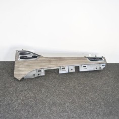Gura de ventilație planșa de bord TESLA MODEL X 2016 OEM: 1042774-07-C1042774-006007628-00-C 4111288