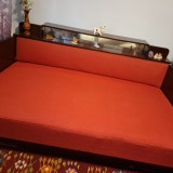 Pat dormitor din lemn masiv cu tablii lacuite