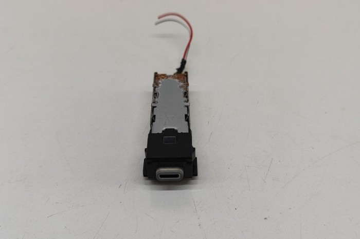 USB TOYOTA YARIS CROSS MXP_ 2024 OEM: 85532-48030 | 29565832
