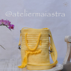 geanta galbena handmade crosetata foto