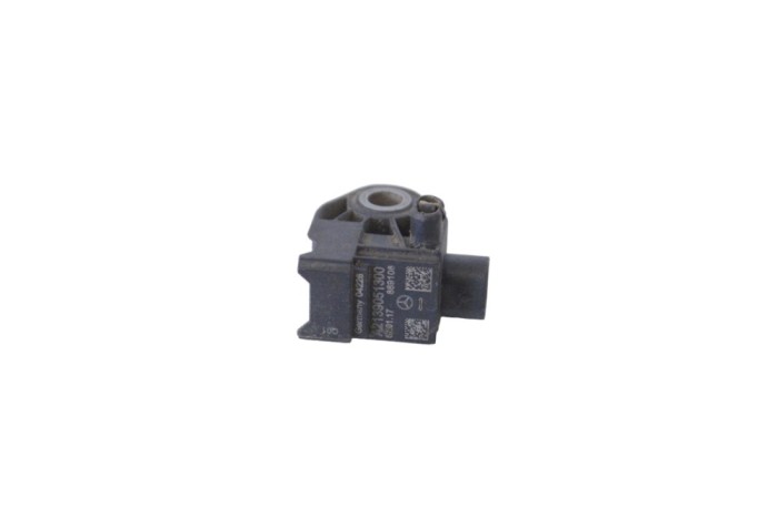 Senzor de impact st&acirc;nga spate MERCEDES-BENZ GLC X253, C253 2017 OEM: A2139051300 17845479