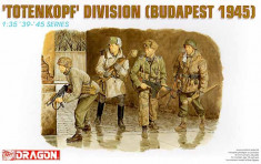 + Macheta 1/35 Dragon 6095 - Totenkopf Division (Budapest 1945) + foto