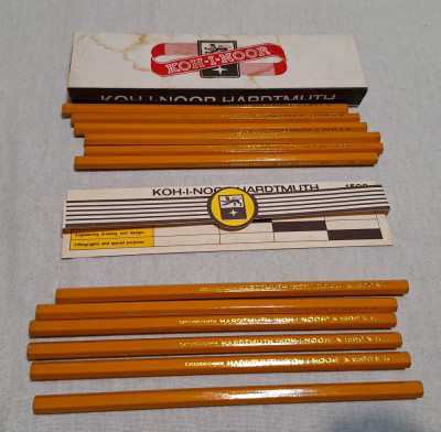 KOH-I -NOOR HARDTMUTH 1500 H Set Creioane vechi de colectie in cutie originala foto