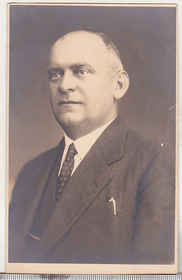 bnk foto Portret de barbat - Foto Royal Bucuresti 1932