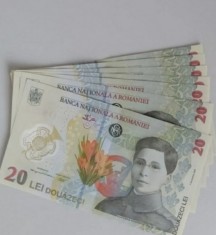 Vand 50 bancnote de 20 lei foto