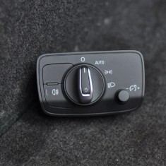 AUDI A3 Limousine 8VS, 8VM 2013 OEM: 8V0941531K SKU: 1487294