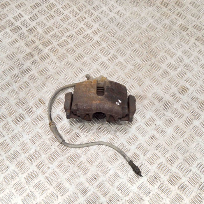 Etrier de fr&acirc;nă dreapta față VW PASSAT Variant B7 365 2011 OEM: Estate | 17221285