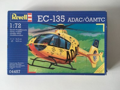 Macheta Revell elicopter EC-135 ADAC/OAMTC 1:72, aproape nou, complet foto