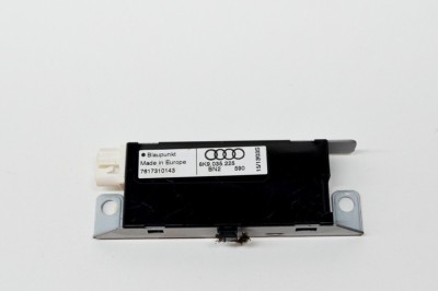 Amplificator de antena AUDI A4 Avant 8K5, B8 2013 OEM: 7617310143,8K9035225 | 13137801 foto
