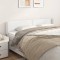 vidaXL Tăblie de pat cu aripioare alb 183x16x78/88 cm piele ecologică 3118731