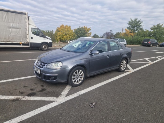 VOLKSWAGEN JETTA 2010