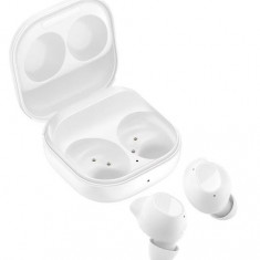 Casti True Wireless Samsung Galaxy Buds FE R400, Bluetooth, ANC, Autonomie 30 ore, Bixby Wake-Up, SmartThings Find, Ambient (Alb)