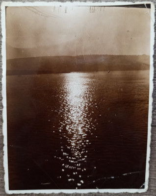 Rasarit de soare pe Dunare, excursie cu vaporul Regele Carol II, 1934// foto foto