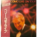 Vinil LP &quot;Japan Press&quot; Perry Como &lrm;&ndash; Perry Como Live On Tour (NM)