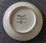 Cumpara ieftin VECHI NAZIST SVASTICA VULTUR WW2 - CASTRON &ndash; PORTELAN BAVARIA - &quot;LUFTWAFFE&quot;