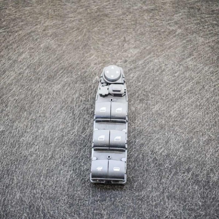 Buton geam ușă st&acirc;nga față BMW 6 Cabrio F12 2012 OEM: 9196681 3120699
