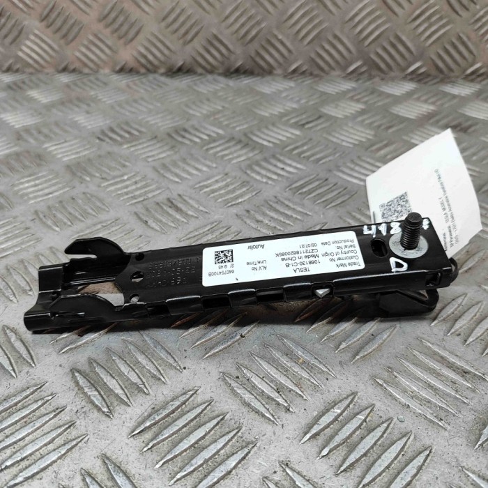 Reglaj &icirc;nălțime centura dreapta față TESLA MODEL Y 2021 OEM: 1068130-C1-B 22595581