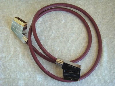 Cablu Profesional PREMIER Scart - Scart 1,5 metri - Mufe Metalice Aurite foto