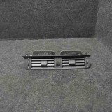 Gura de ventilație planșa de bord LEXUS CT ZWA10_ 2010 OEM: 55670-76010 2273860