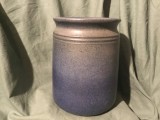 Vaza cilindrica din gresie ceramica in stil scandinav modern atelier Skottorp Hantverk design fratii Wallden !