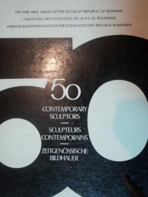 50 CONTEMPORARY SCULPTORS foto