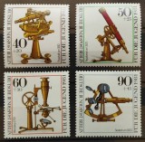 BC142, Germania 1981, serie instrumente optice