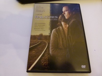 rails &amp;amp; ties foto