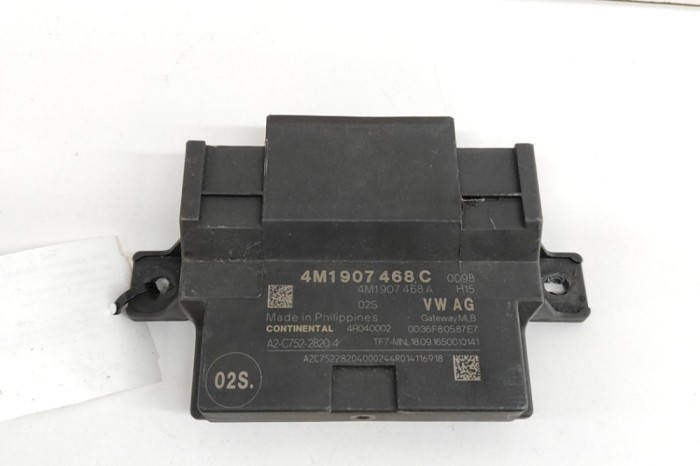 Unitate de control Gateway AUDI A4 Avant 8W5, B9 2017 OEM: 4M1907468C,4M1907468A,A2C75228204 24296857