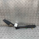 Ornament picurator haion st&acirc;nga LAND ROVER RANGE ROVER VELAR L560 2018 OEM: J8A2-406A77-AD 27452363