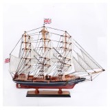 Cumpara ieftin Machetă Navală Cutty Sark &ndash; Legendă a Marilor cu Finisaj de Lux (63 cm)