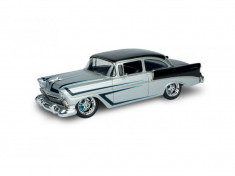 REVELL 1956 Chevy Del Ray foto