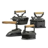 Set patru fiare de calcat din fonta antik black JP-40